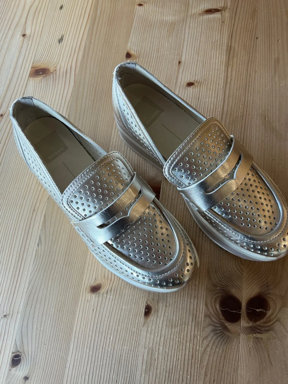 Dolce Vita Janine Perforated Platform Loafers - Sz 7